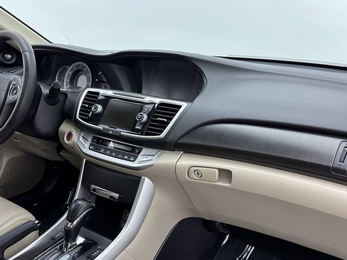 Used 2014 Honda Accord EX-L image 31