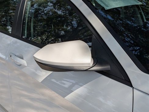 New 2025 Hyundai Elantra Blue image 10