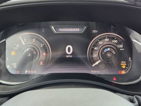 Used 2026 RAM 2500 Laramie AWD/4WD image 17