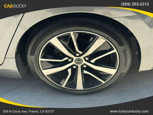 Used 2023 Nissan Maxima SV w/ Floor Mat Group FWD image 24