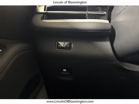 New 2025 Lincoln Navigator L Reserve w/ Jet Appearance Package image 37