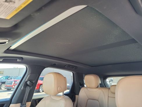 Used 2020 Porsche Cayenne image 17