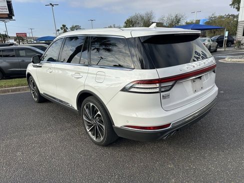 Used 2023 Lincoln Aviator Reserve w/ Equipment Group 201A image 4