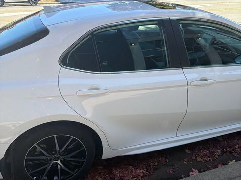 Used 2024 Toyota Camry SE w/ Audio Upgrade Package FWD image 5