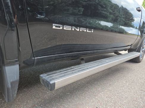 Used 2026 GMC Sierra 1500 Denali AWD/4WD image 9