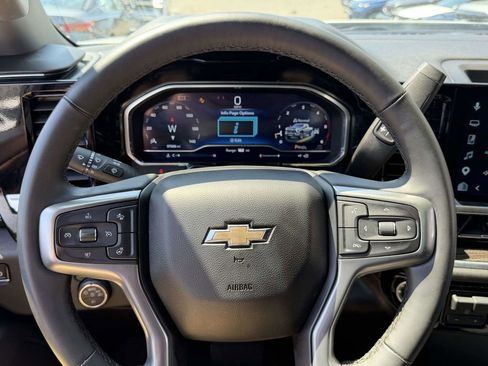 Used 2025 Chevrolet Silverado 2500 LT w/ Safety Package AWD/4WD image 33