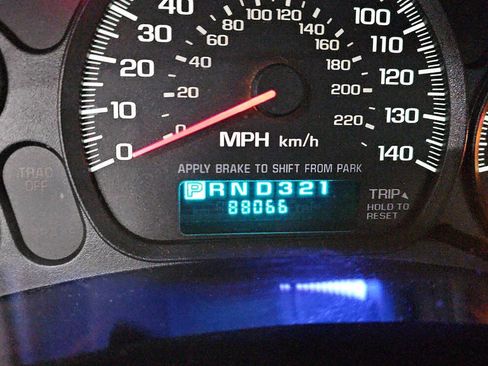 Used 2003 Chevrolet Monte Carlo SS w/ Preferred Equipment Group image 8