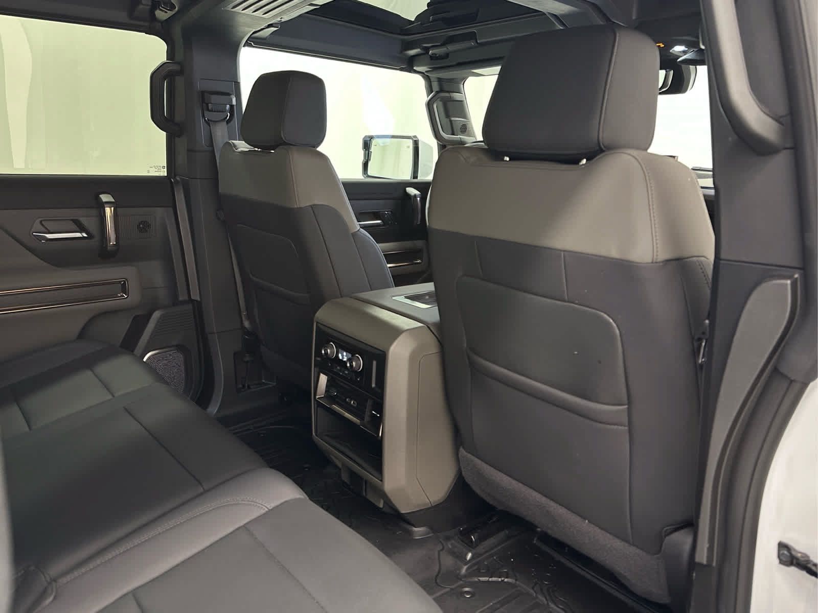 Used 2024 GMC Hummer EV 3X AWD/4WD image 20