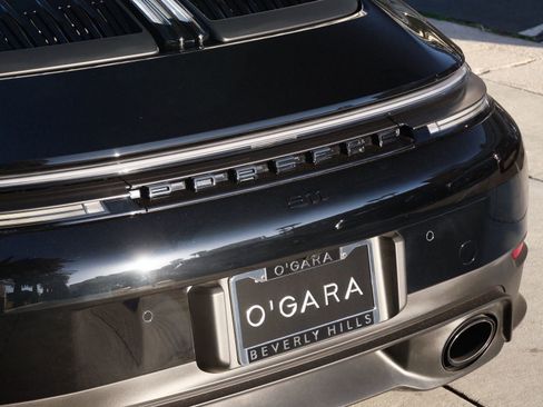 Used 2025 Porsche 911 Carrera image 10