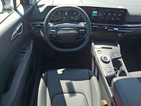 New 2026 Kia Sportage EX w/ EX Panoramic Sunroof Package AWD/4WD image 7