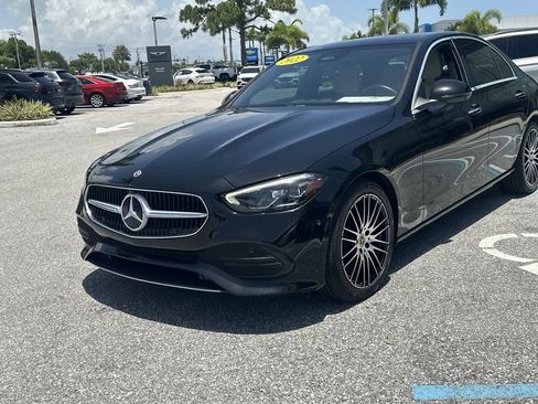 Used 2022 Mercedes-Benz C 300 Sedan image 3