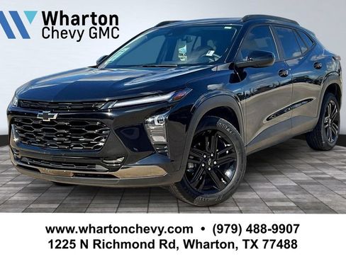 Used 2025 Chevrolet Trax ACTIV w/ Driver Confidence Package FWD image 1