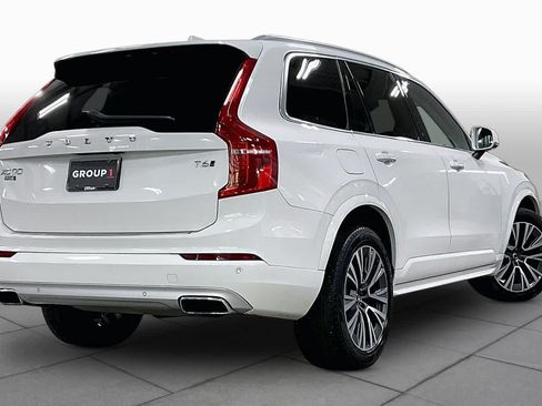 Used 2021 Volvo XC90 T6 Momentum w/ Climate Package AWD/4WD image 13