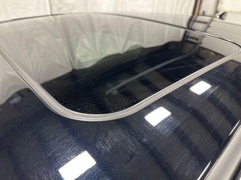 Used 2025 Toyota Corolla SE w/ SE Premium Package image 40