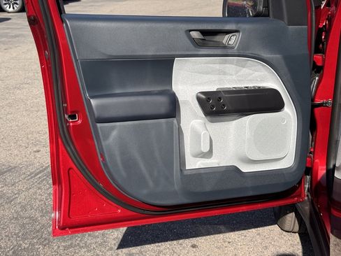 New 2026 Ford Maverick XLT image 15