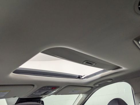 New 2025 Kia Telluride EX w/ EX Captain's Chair Package image 28