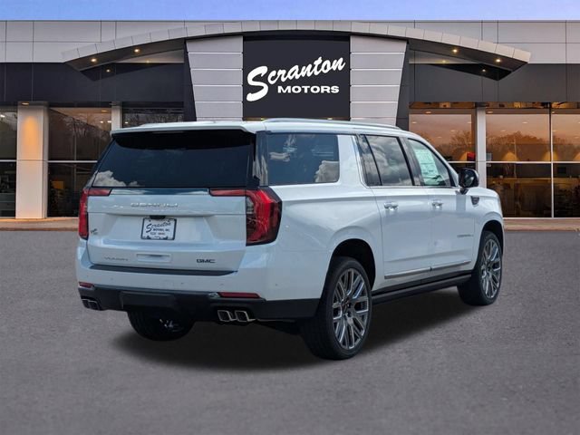 New 2026 GMC Yukon XL Denali Ultimate w/ LPO, Floor Liner Package AWD/4WD image 5