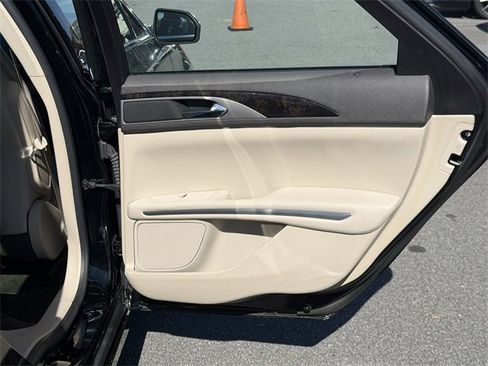 Used 2016 Lincoln MKZ w/ Equipment Group 300A Reserve image 15