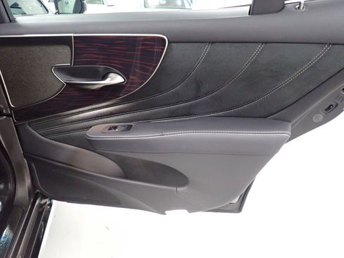 Used 2018 Lexus LS 500 AWD image 8