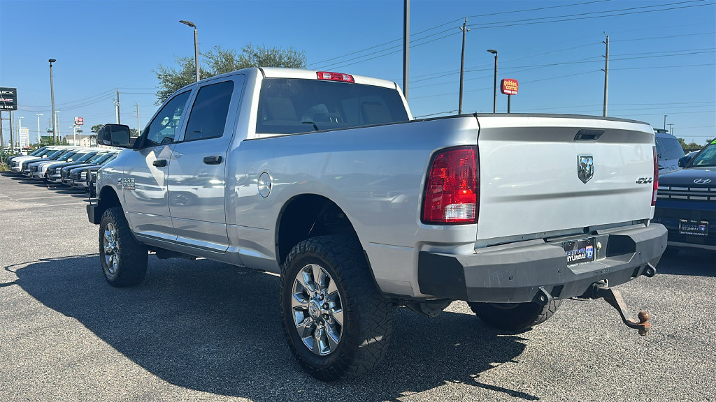 Used 2016 RAM 2500 Tradesman w/ Chrome Appearance Group AWD/4WD image 14