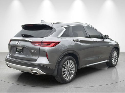 Used 2024 INFINITI QX50 Luxe AWD/4WD image 5