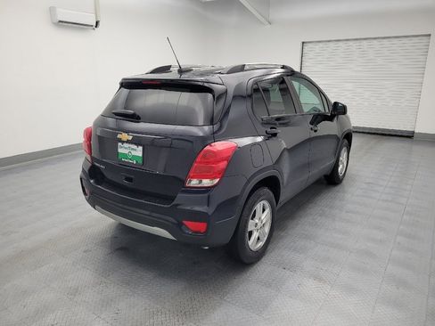 Used 2022 Chevrolet Trax LT w/ Driver Confidence Package AWD/4WD image 9