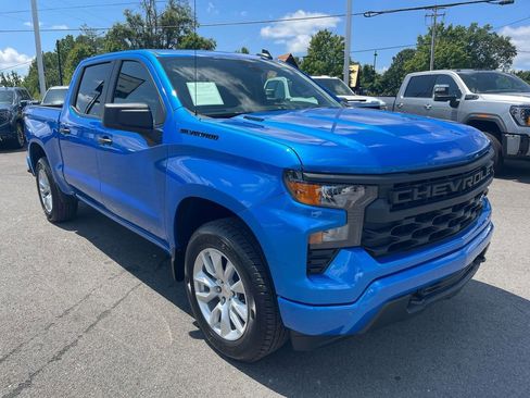 Used 2025 Chevrolet Silverado 1500 Custom w/ LPO, Dark Essentials Package image 7