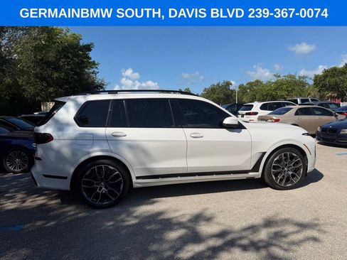 Used 2023 BMW X7 xDrive40i w/ Executive Package AWD/4WD image 8