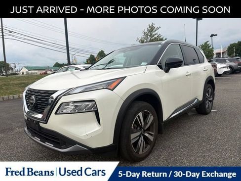 Certified 2023 Nissan Rogue SL AWD/4WD image 3