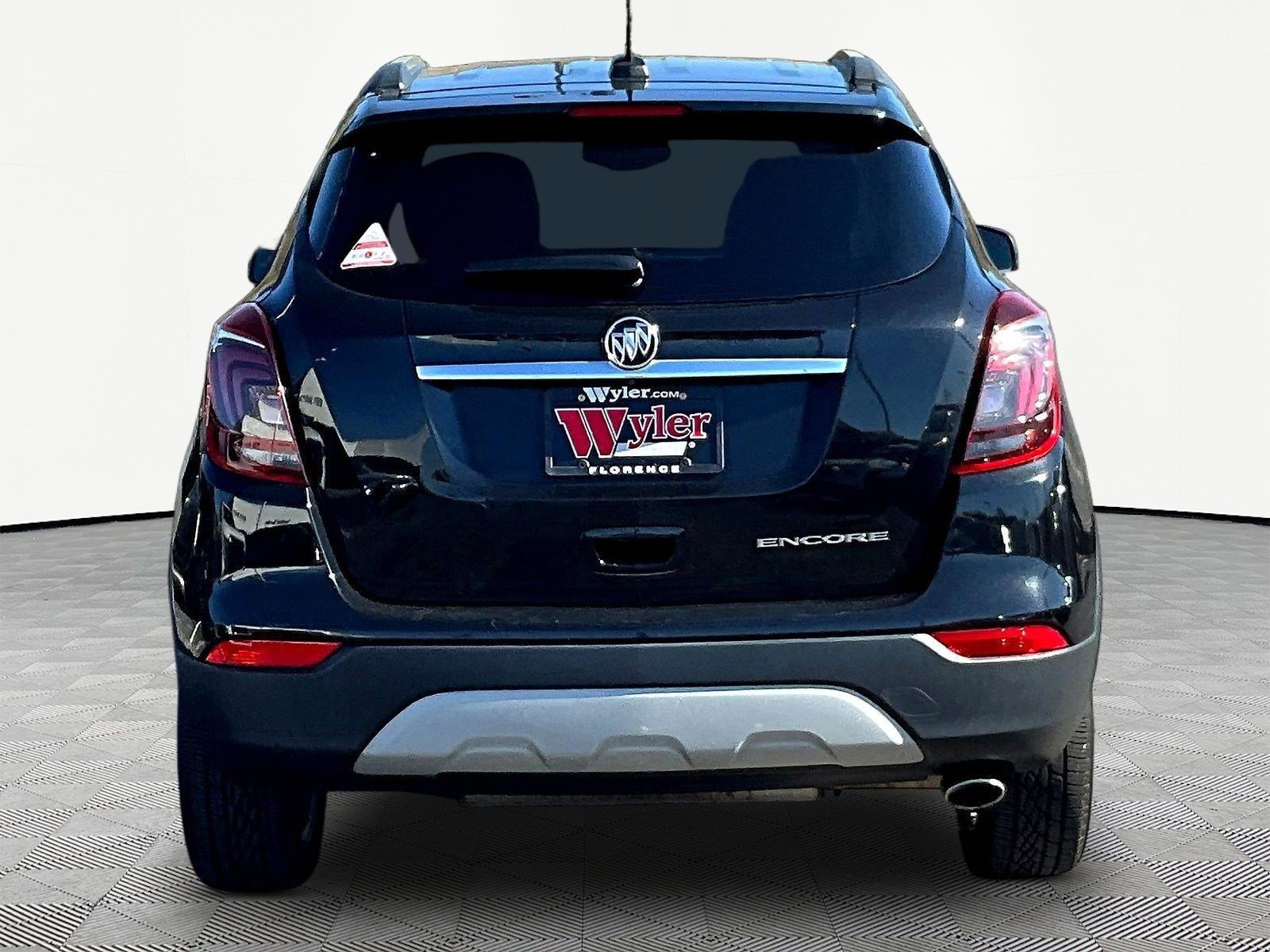 Used 2020 Buick Encore Essence FWD image 5