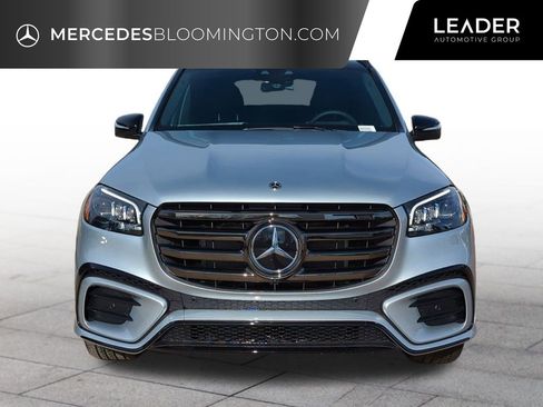 Used 2025 Mercedes-Benz GLS 450 GLS 450 image 2