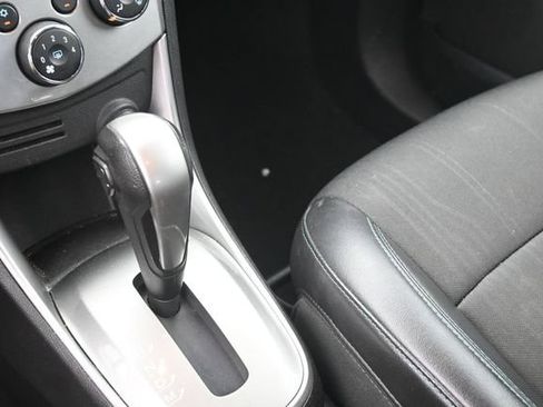 Used 2015 Chevrolet Trax LT w/ LT Plus Package AWD/4WD image 20