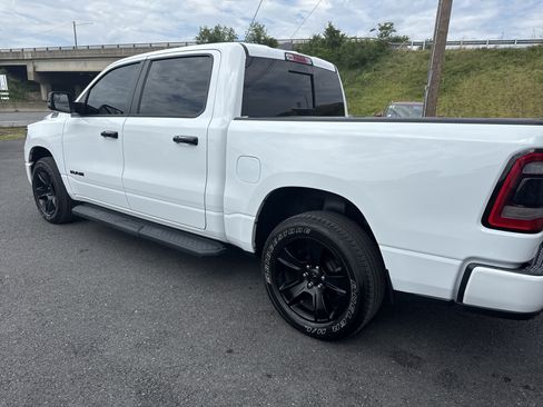 Used 2023 RAM 1500 Big Horn AWD/4WD image 6