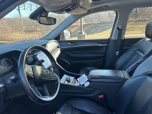 Used 2021 Jeep Grand Cherokee L Limited w/ Trailer Tow Package image 11