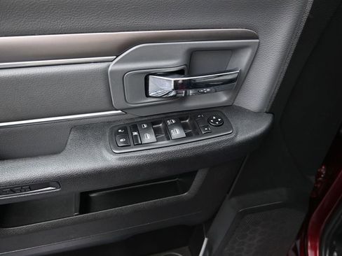Used 2024 RAM 1500 Classic SLT AWD/4WD image 11
