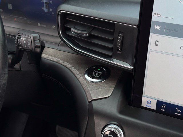 Certified 2020 Ford Explorer Platinum w/ Premium Technology Package AWD/4WD image 11