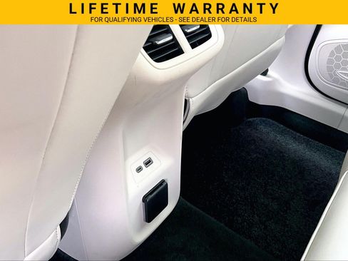 Used 2022 Buick Envision Avenir w/ Premium Seat Package FWD image 30