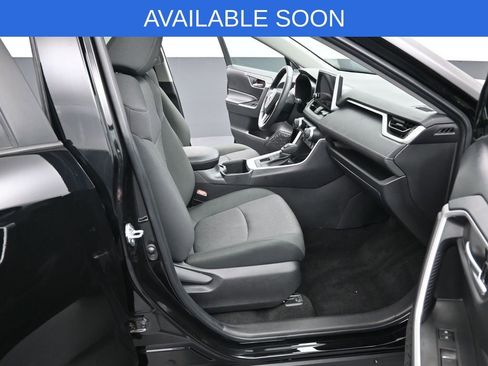 Used 2024 Toyota RAV4 XLE w/ Convenience Package image 34