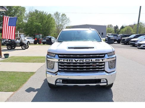Used 2020 Chevrolet Silverado 2500 LTZ w/ LTZ Premium Package image 8