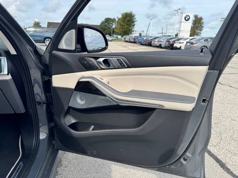 Used 2024 BMW X7 M60i w/ Executive Package AWD/4WD image 9