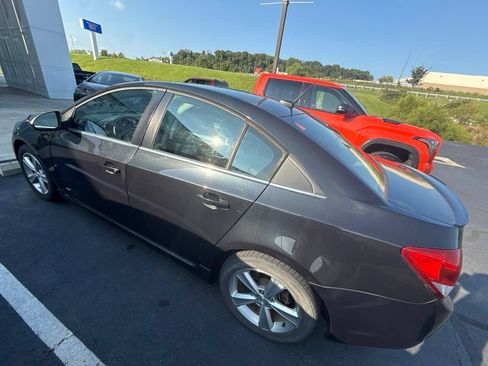 Used 2013 Chevrolet Cruze LT w/ RS Package FWD image 11