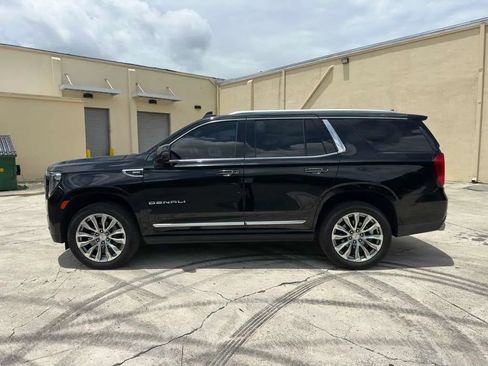 Used 2021 GMC Yukon Denali w/ Denali Ultimate Package AWD/4WD image 8