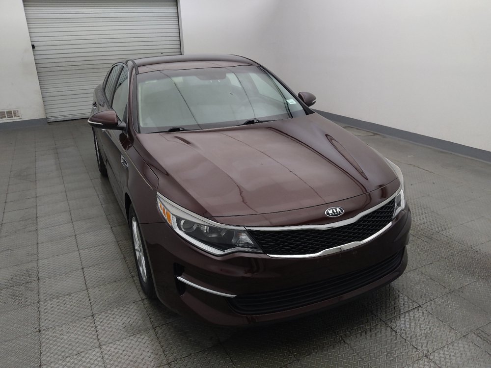 Used 2018 Kia Optima LX FWD image 14