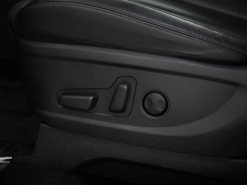 Used 2022 Hyundai Palisade SEL w/ Premium Package image 29