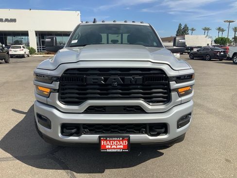 New 2026 RAM 2500 Big Horn AWD/4WD image 2