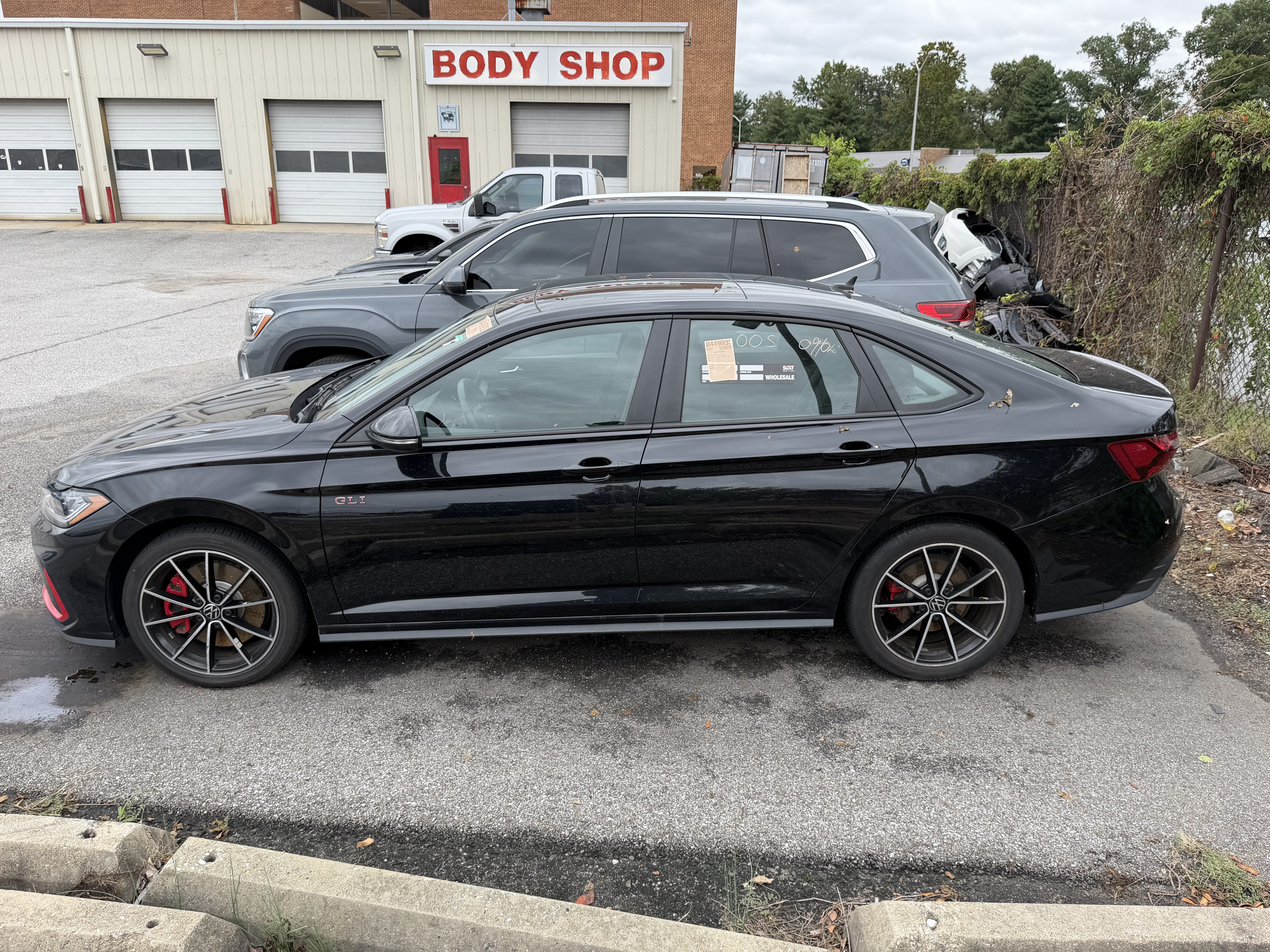 Used 2025 Volkswagen Jetta GLI Autobahn FWD image 15