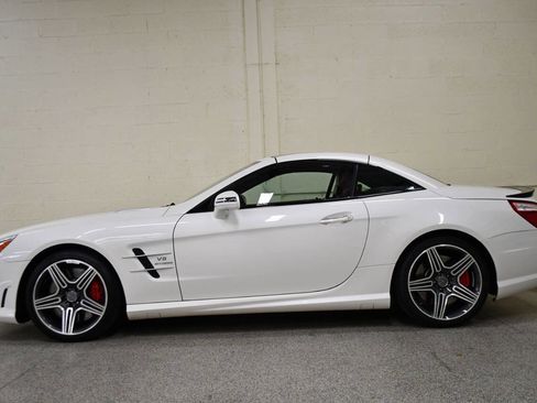 Used 2013 Mercedes-Benz SL 63 AMG image 24