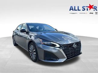 Used 2025 Nissan Altima 2.5 SV 360° Tour