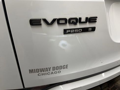 Used 2020 Land Rover Range Rover Evoque S image 8