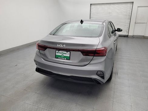 Used 2024 Kia Forte LXS FWD image 7
